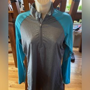 Nike Pro 3/4 zip large jacket